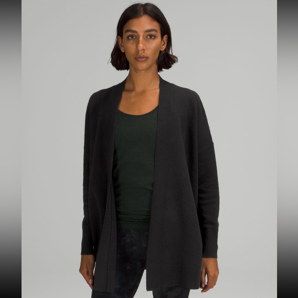 LULULEMON Merino Wool Honeycomb Wrap Cardigan Black EUC